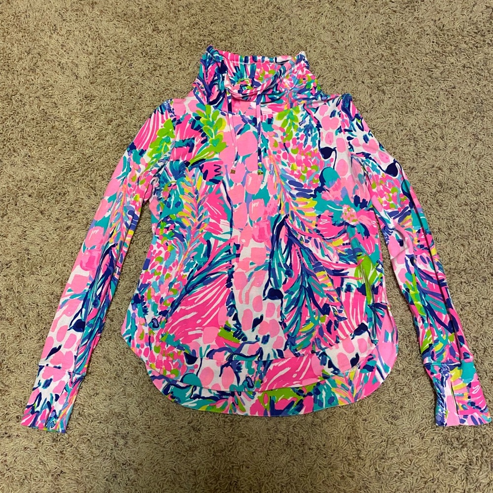 Lilly Pulitzer Pullover / PopOver. Size Small. Excellent Condition.